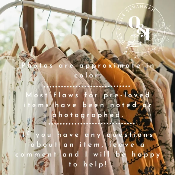 Contrast Pom-Pom Trim Flutter Sleeve Top - Picture 4 of 4